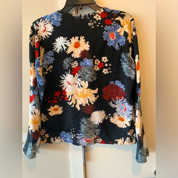 Ann Taylor Factory Floral Cardigan and Camisole TwinSet - Picture 3 of 5